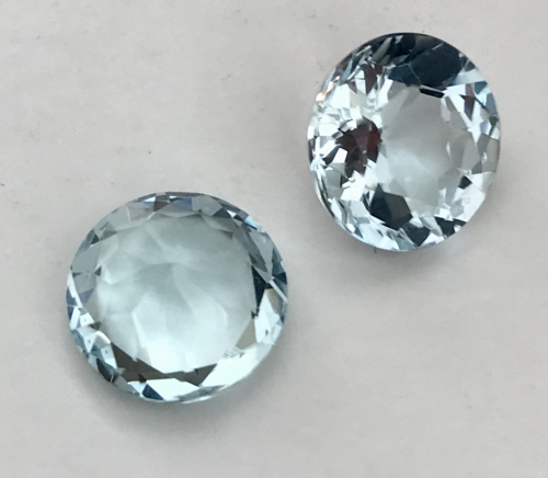 Aquamarin Paar rund 10 mm